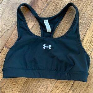 Under Armour black sports bra medium